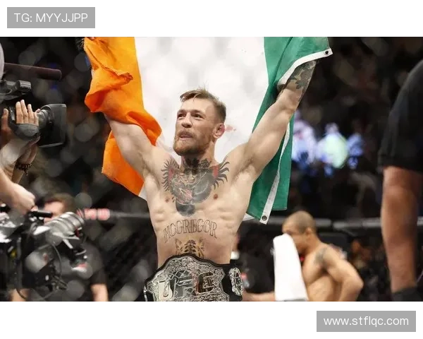 康纳·麦格雷戈在家喝个蛋白粉都要配香槟？